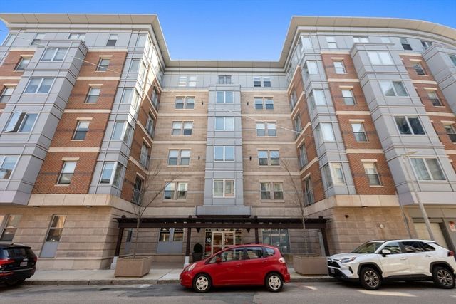 16 Miner St 603, Boston, MA 02215