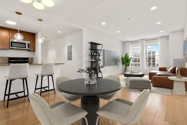16 Miner St 603, Boston, MA 02215