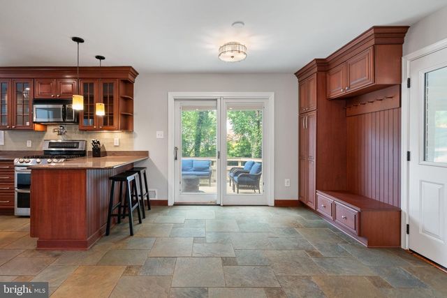 9202 SETTER PL, Springfield, VA 22153