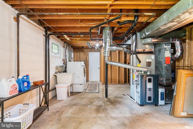 9202 SETTER PL, Springfield, VA 22153