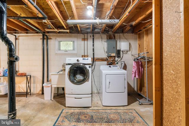 9202 SETTER PL, Springfield, VA 22153