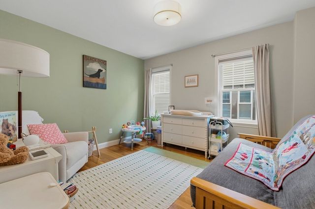 588 Adams 2, Boston, MA 02122