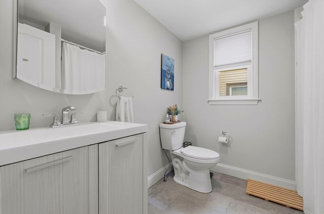 588 Adams 2, Boston, MA 02122