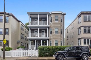588 Adams 2, Boston, MA 02122