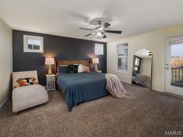 6182 Suntan Drive, St Charles, MO 63301