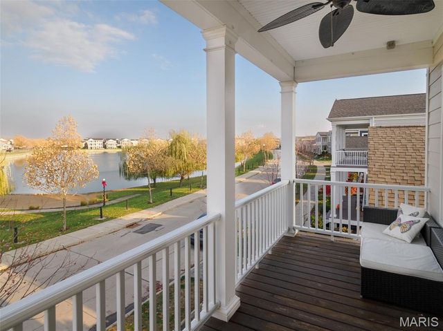 6182 Suntan Drive, St Charles, MO 63301