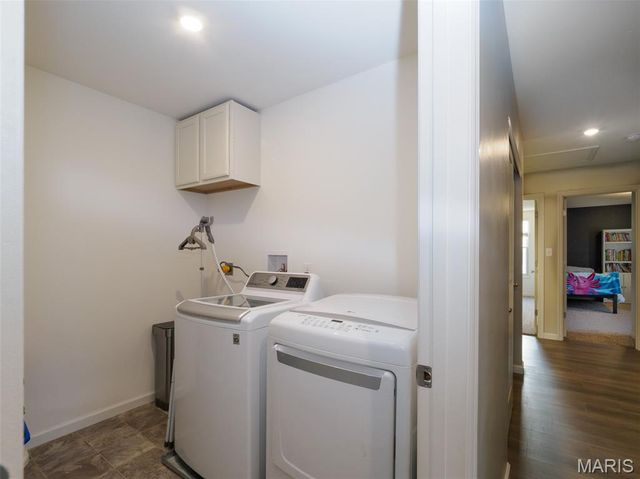 6182 Suntan Drive, St Charles, MO 63301