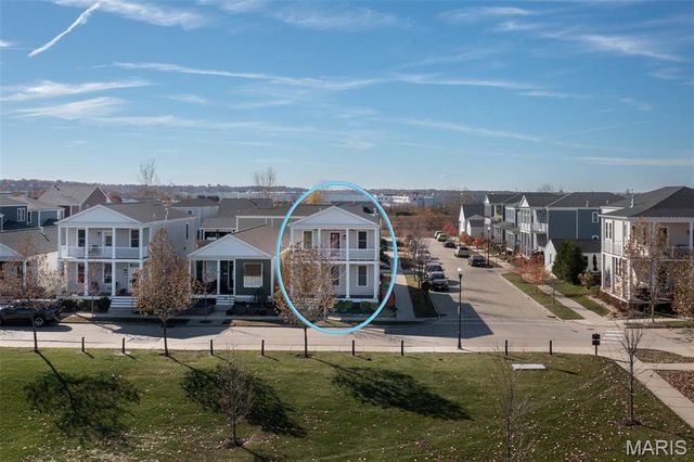 6182 Suntan Drive, St Charles, MO 63301