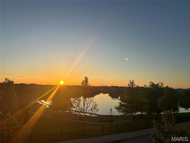 6182 Suntan Drive, St Charles, MO 63301