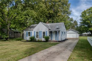 9007 Edgehill Road, Mentor, OH 44060