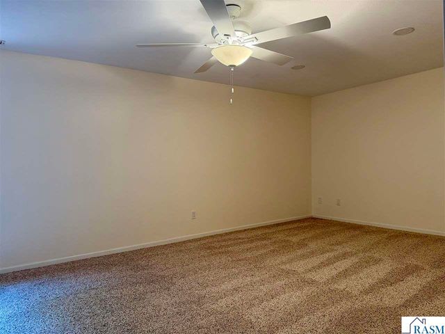 26 Shannon Court, North Mankato, MN 56003