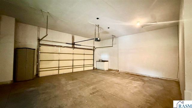26 Shannon Court, North Mankato, MN 56003