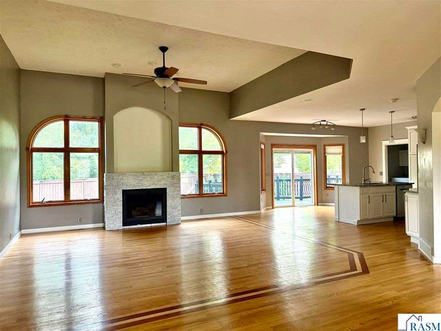 26 Shannon Court, North Mankato, MN 56003