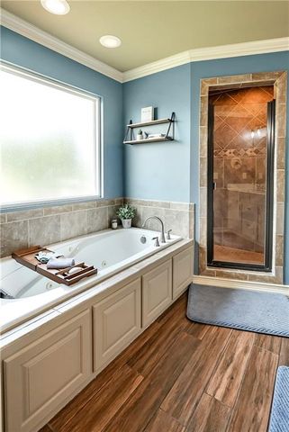 11704 Centennial Street, Peculiar, MO 64078