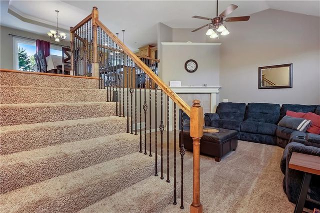 11704 Centennial Street, Peculiar, MO 64078