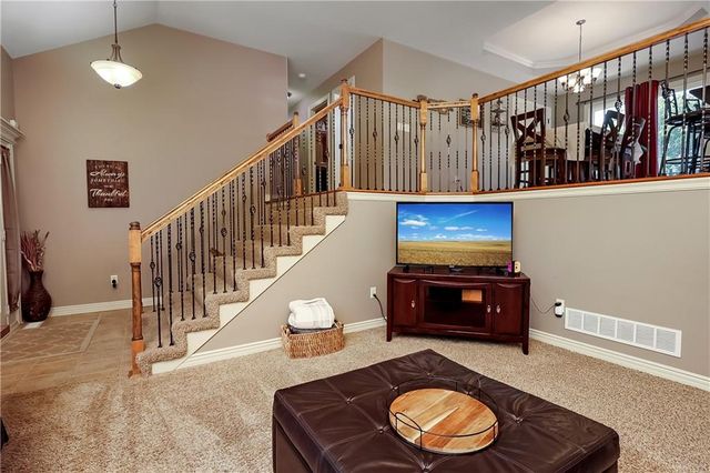 11704 Centennial Street, Peculiar, MO 64078