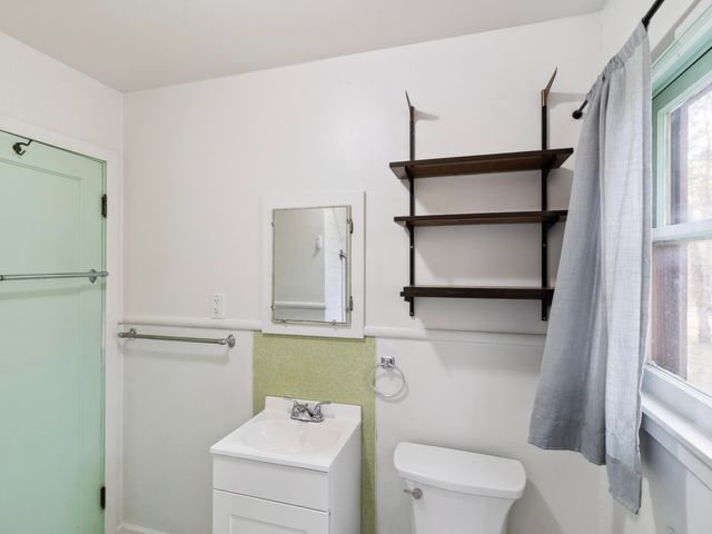 970 Branstetter Lane, Redding, CA 96001