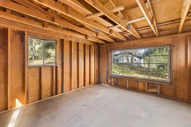 970 Branstetter Lane, Redding, CA 96001