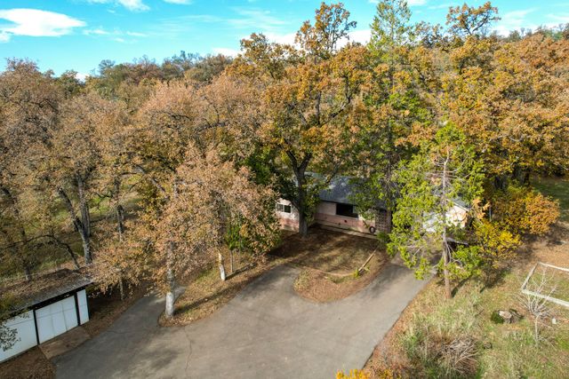 970 Branstetter Lane, Redding, CA 96001