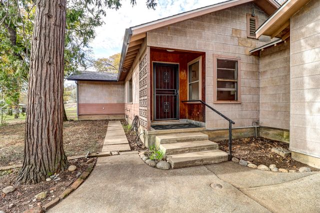 970 Branstetter Lane, Redding, CA 96001