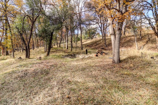 970 Branstetter Lane, Redding, CA 96001