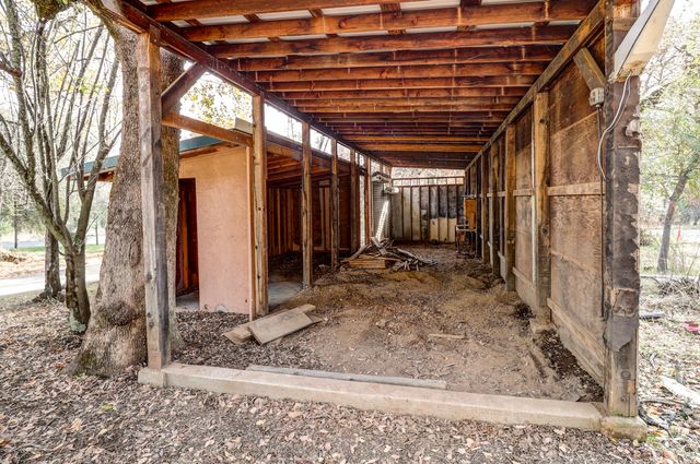 970 Branstetter Lane, Redding, CA 96001