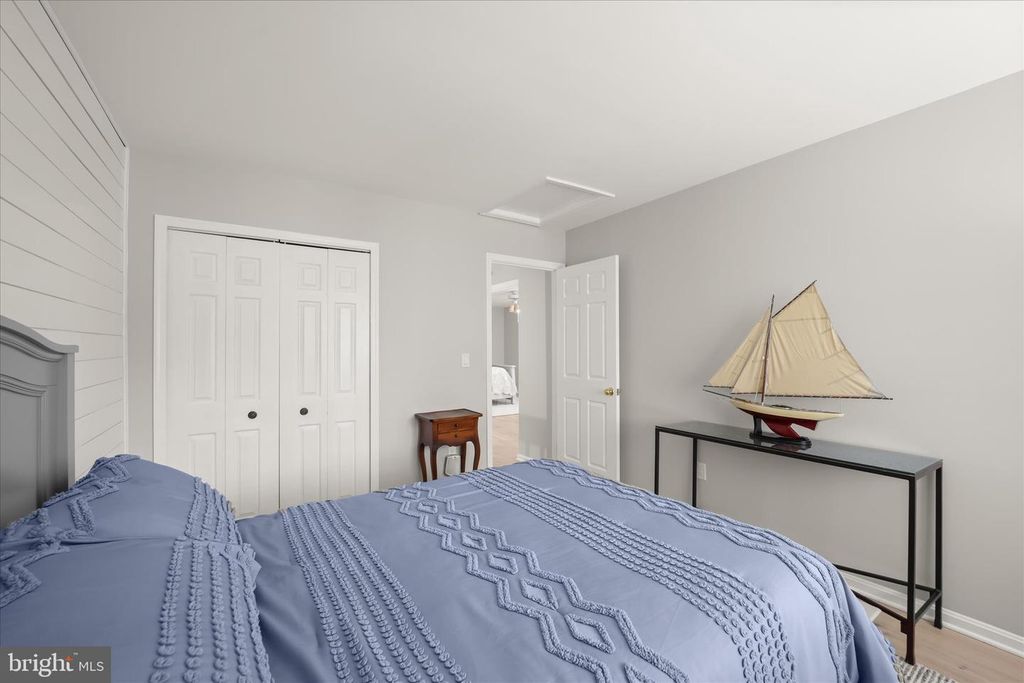 Image 31 of property listing at 2804 PENNYPOND LN N, Annapolis, MD 21401