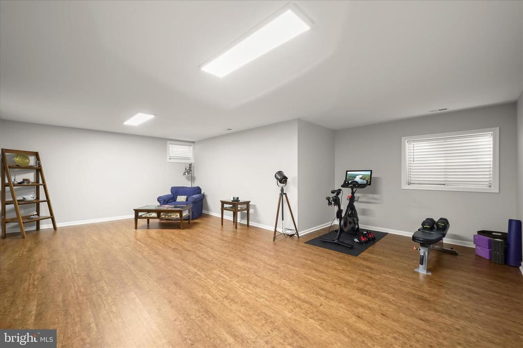 Image 38 of property listing at 2804 PENNYPOND LN N, Annapolis, MD 21401