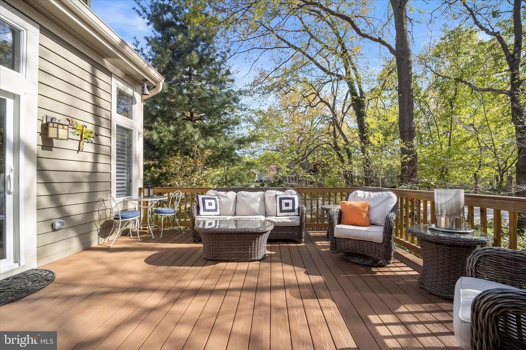 Image 41 of property listing at 2804 PENNYPOND LN N, Annapolis, MD 21401