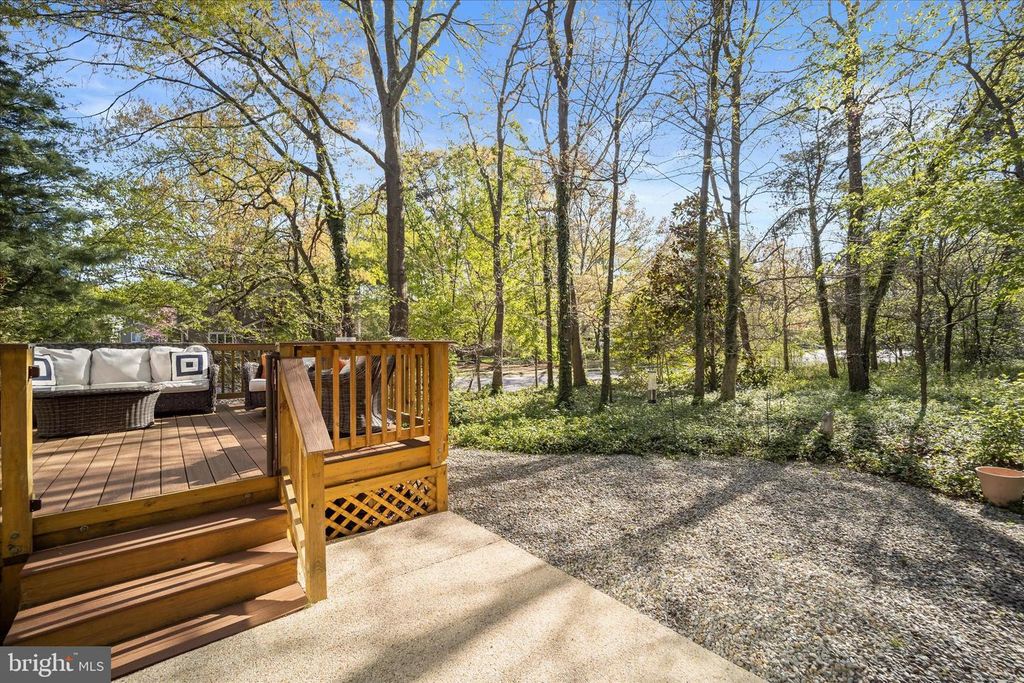 Image 47 of property listing at 2804 PENNYPOND LN N, Annapolis, MD 21401