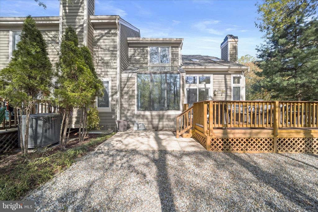 Image 49 of property listing at 2804 PENNYPOND LN N, Annapolis, MD 21401