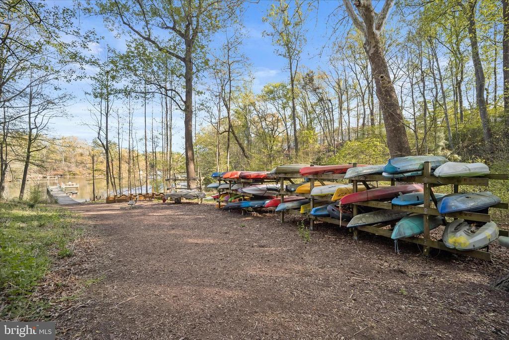 Image 52 of property listing at 2804 PENNYPOND LN N, Annapolis, MD 21401