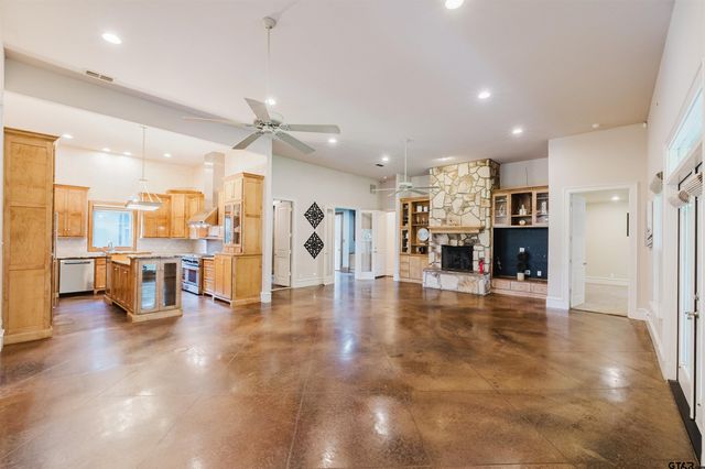 117 S Eagles Bluff Blvd., Bullard, TX 75757
