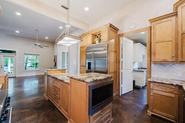 117 S Eagles Bluff Blvd., Bullard, TX 75757