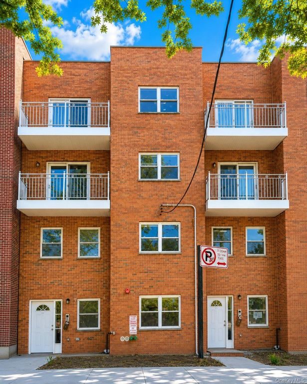 8834 54th Avenue, Elmhurst, NY 11373