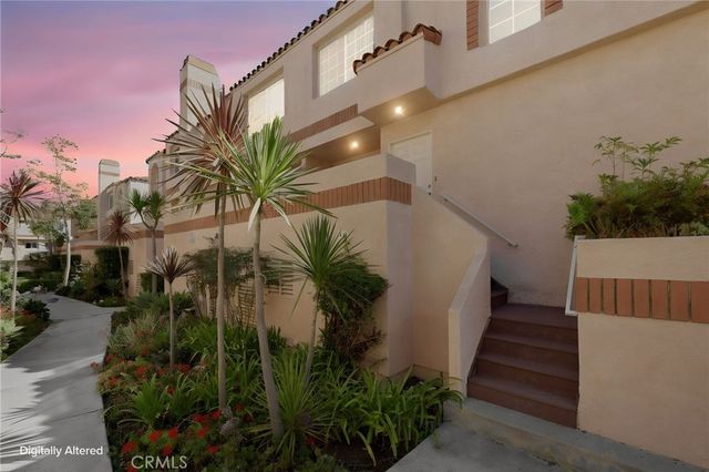 3101 Plaza Del Amo 36, Torrance, CA 90503