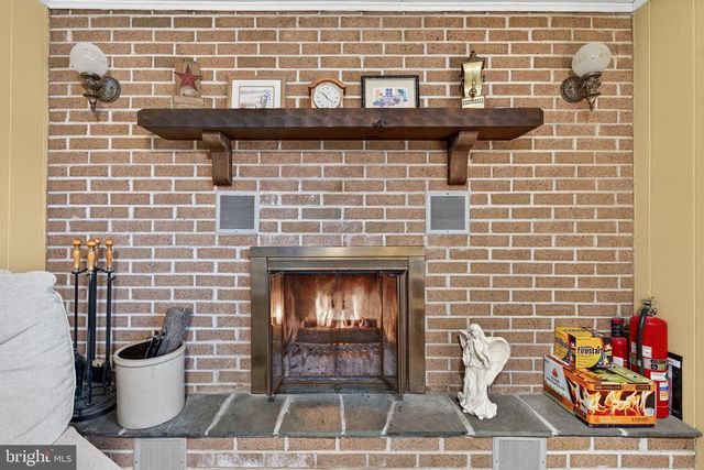 336 MEMORIAL BLVD, Newmanstown, PA 17073