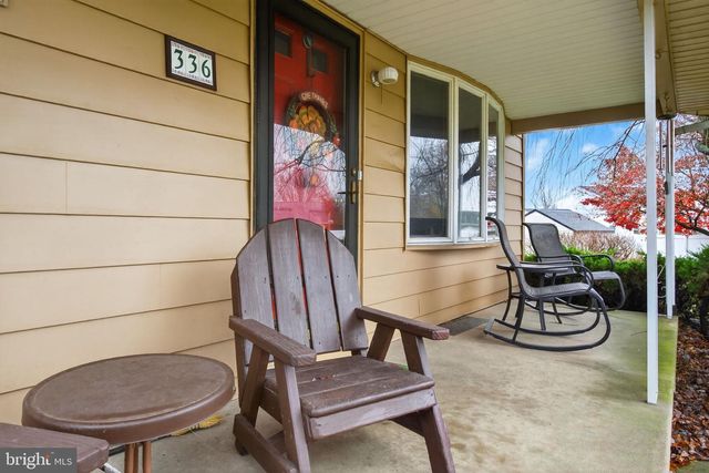 336 MEMORIAL BLVD, Newmanstown, PA 17073