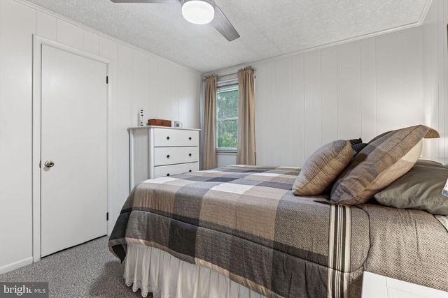 336 MEMORIAL BLVD, Newmanstown, PA 17073