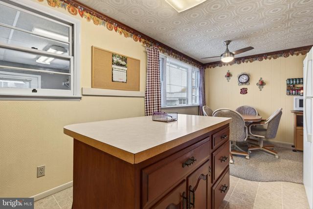 336 MEMORIAL BLVD, Newmanstown, PA 17073