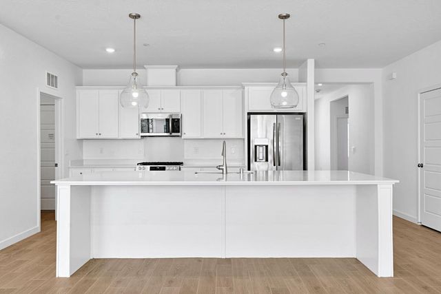 3921 Buttercup Road, Madera, CA 93636