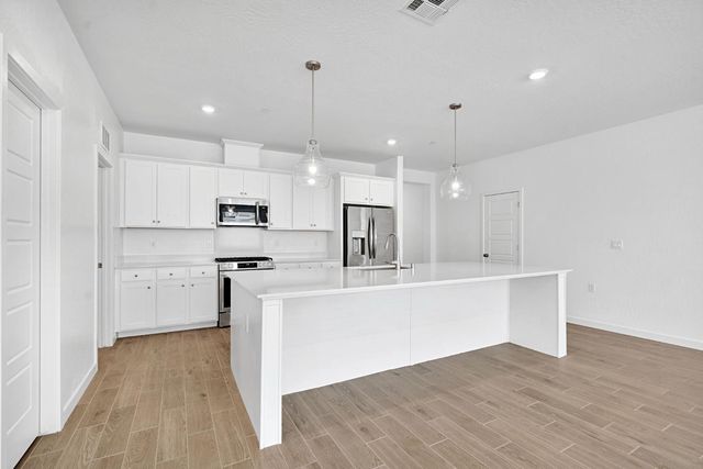 3921 Buttercup Road, Madera, CA 93636
