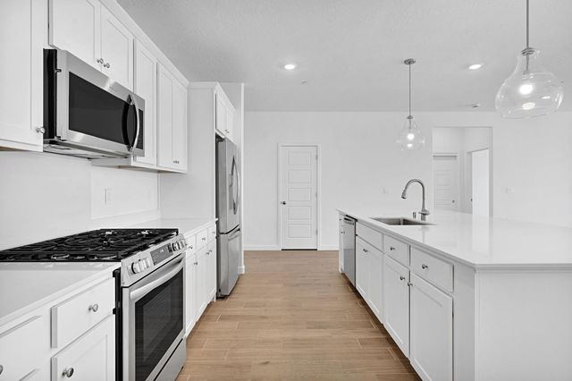 3921 Buttercup Road, Madera, CA 93636