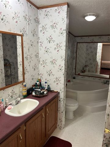 1765 WYANDOTT Drive, Espyville, PA 16424