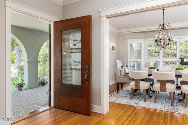 1220 Wentworth Avenue, Pasadena, CA 91106