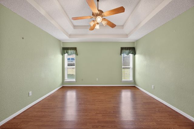 301 Raintree Drive, Highland Village, TX 75077