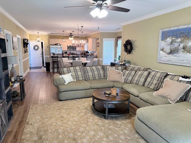 4882 Luster Leaf Cir Apt 101, Myrtle Beach, SC 29577