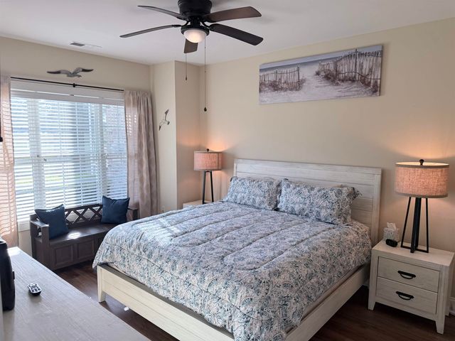 4882 Luster Leaf Cir Apt 101, Myrtle Beach, SC 29577