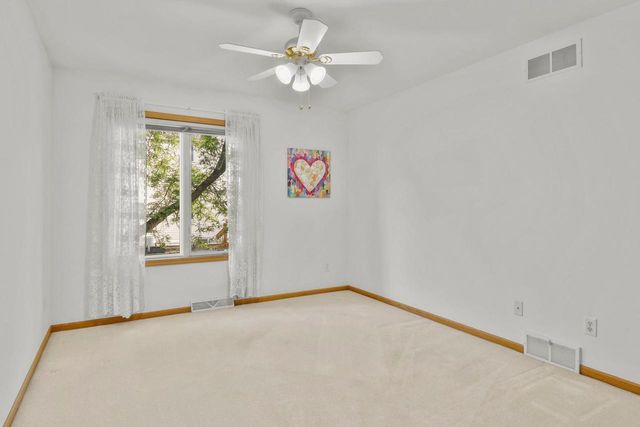 1 Daytona Beach Drive, Madison, WI 53719