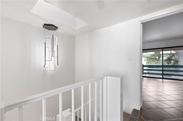 7550 Zombar 11, Van Nuys, CA 91406